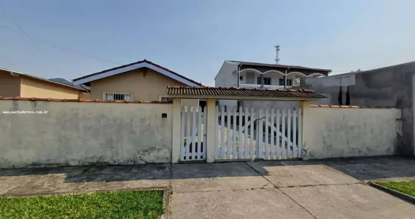 Casa para Venda em São Sebastião, Canto do Mar, 1 dormitório, 1 banheiro, 4 vagas