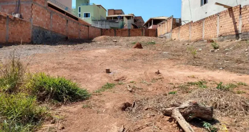 Terreno à venda na Rua Ada, Juliana, Belo Horizonte