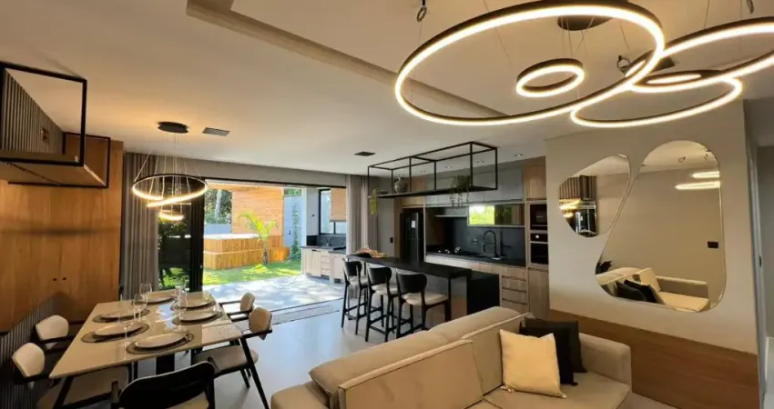 Casa de Alto Padrão com 3 Suítes, Varanda Gourmet e Automação Completa