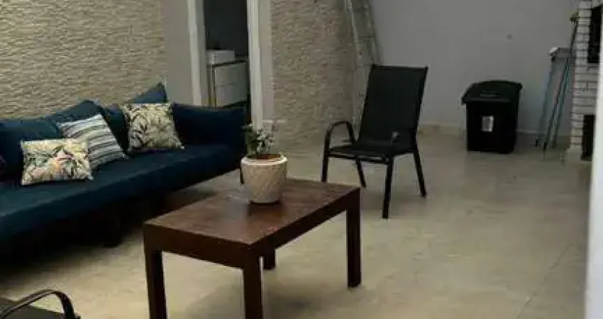 Casa com 3 dormitórios à venda, 160 m² por R$ 845.000,00 - Vila Augusta - Guarulhos/SP