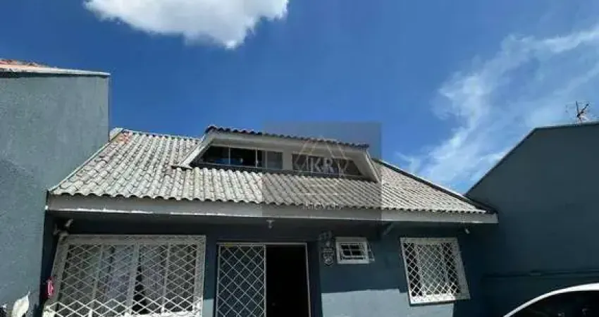 Casa com 3 Quartos Semi Mobiliada para Locação no Pinheirinho.