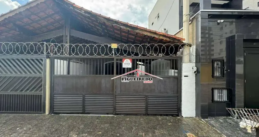 Casa com 3 dormitórios à venda, 71 m² por R$ 590.000 - Vila Guilhermina - Praia Grande/SP