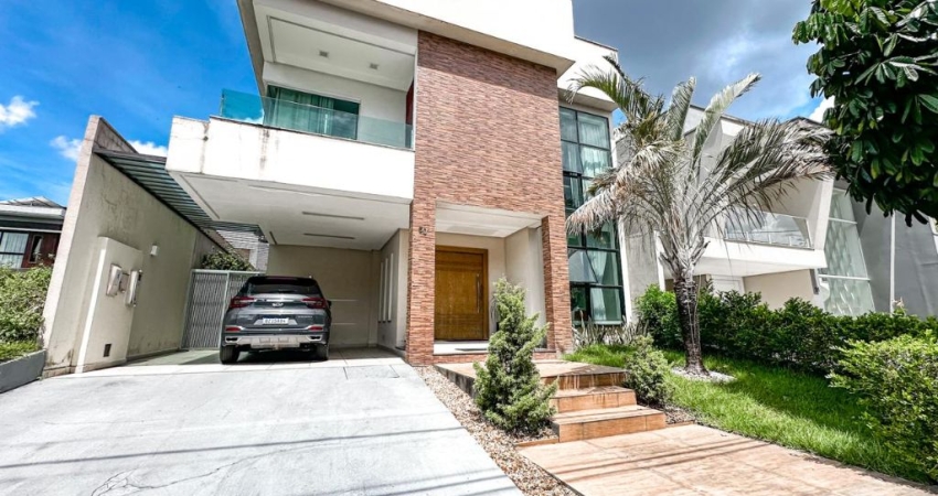 Condomínio Renaissance - Casa Duplex de 374,32m² com 3 Suítes com closet e 4 Vagas no Dom Pedro