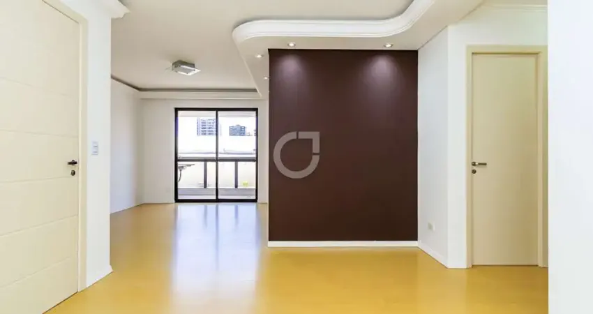 Apartamento com 3 quartos para alugar na Avenida Sete de Setembro, 4064, Centro, Curitiba