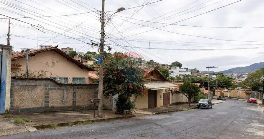 Casa aconchegante  em rua tranquila e excelente localização