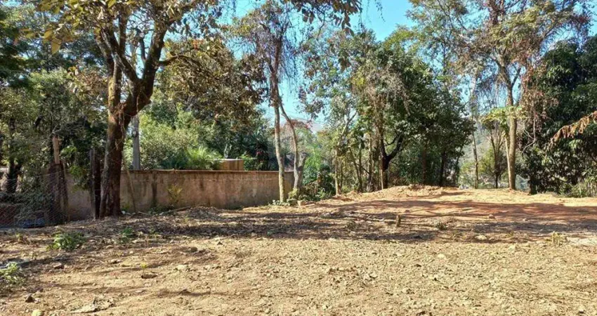 Lote em Macacos – Nova Lima /MG | 427m² | Pronto para construir