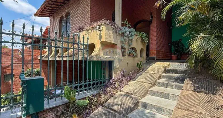 Casa com 4 quartos à venda na Rua Santos, 1436, Jardim América, Belo Horizonte