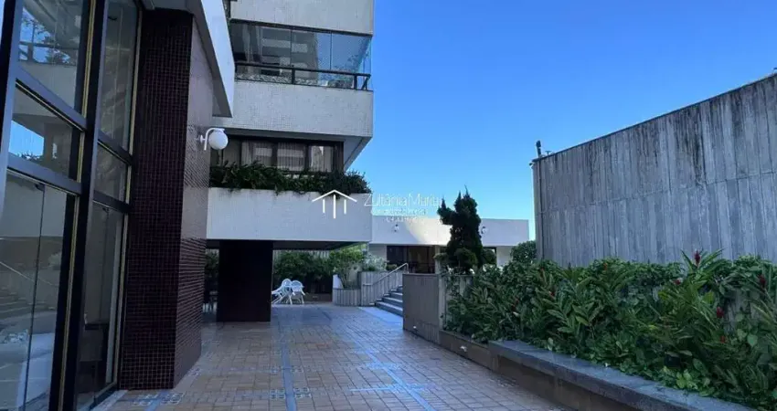 Imperdível apartamento à venda na Graça, Salvador-BA: 4 quartos, 4 suítes, 2 salas, 5 banheiros, 8 vagas de garagem, 240m².