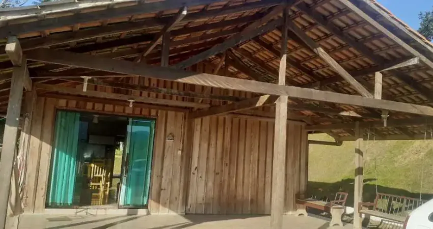 Casa com 3 quartos à venda no Rio Branco, Guaramirim 