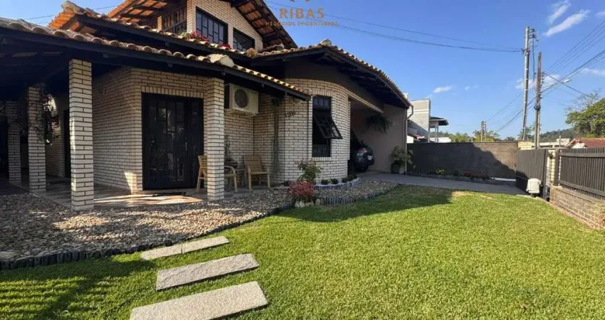 Casa com 3 quartos à venda na Barra do Rio Cerro, Jaraguá do Sul