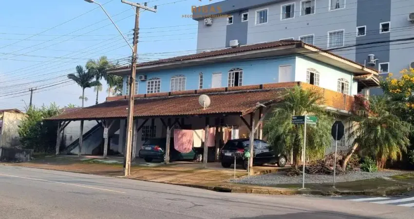 CASA PARA VENDA NO BAIRRO JARAGUÁ ESQUERDO EM JARAGUÁ DO SUL