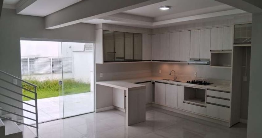 CASA A VENDA NO BAIRRO CZERNIEWICZ EM JARAGUÁ DO SUL