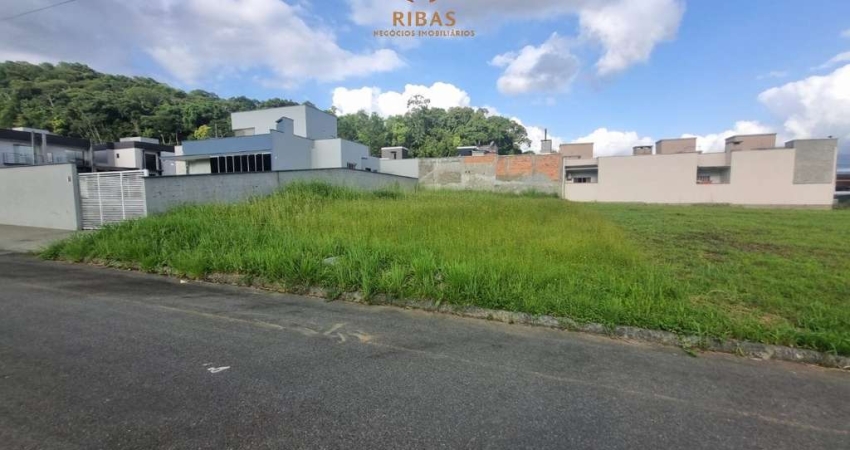 Lote a venda no Chico de Paulo