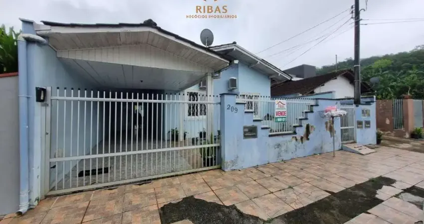 Casa com 7 quartos à venda no Tifa Martins, Jaraguá do Sul 
