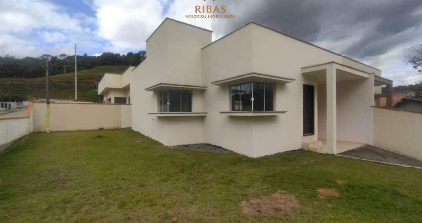 CASA COM AMPLO QUINTAL PARA LOCAÇÃO NO TRÊS RIOS DO SUL EM JARAGUÁ DO SUL