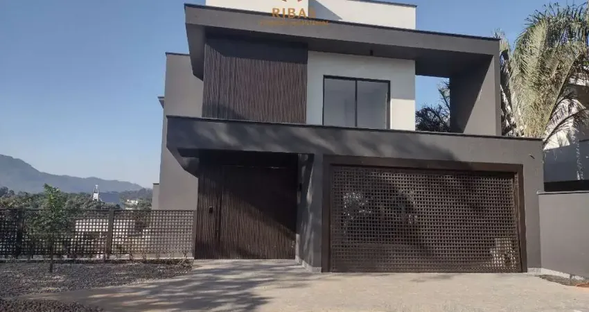 CASA DUPLEX A VENDA NO BAIRRO JARAGUÁ ESQUERDO EM JARAGUÁ DO SUL