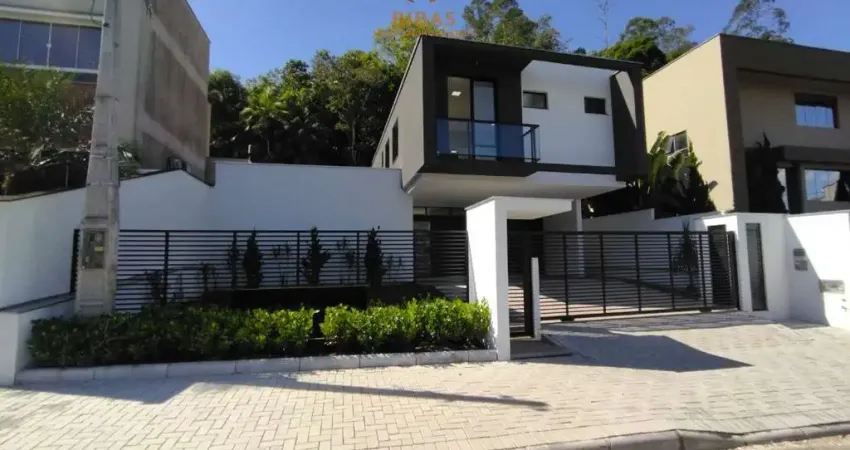 Casa duplex alto padrão a venda no bairro amizade em jaraguá do sul