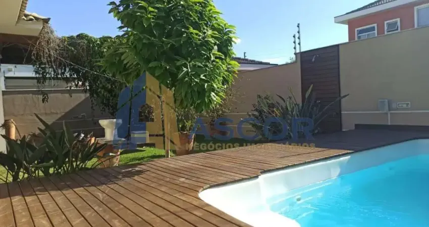 Casa em condomínio fechado com 3 quartos à venda na Avenida dos Jerivás, --, Cachoeira do Bom Jesus, Florianópolis