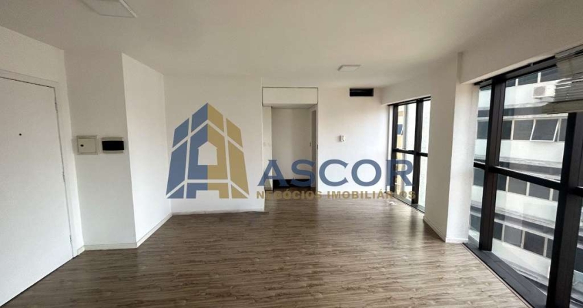 Sala comercial à venda na Esteves Junior 50, --, Centro, Florianópolis