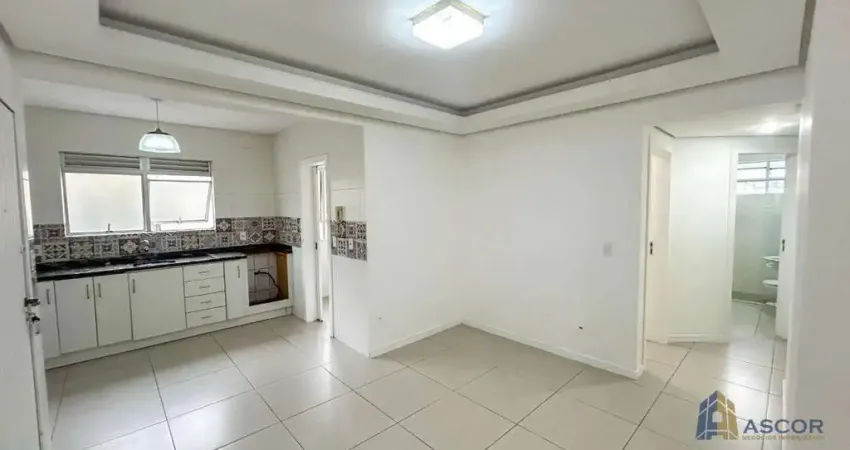 Apartamento com 3 quartos para alugar na Rua Ernesto Giorno, --, Kobrasol, São José