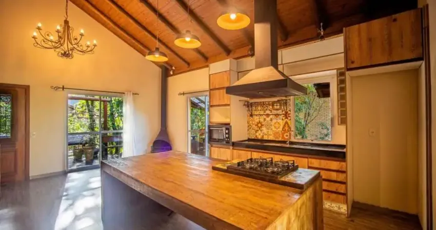 Casa com 4 quartos à venda na Servidão do Porto, --, Lagoa da Conceição, Florianópolis