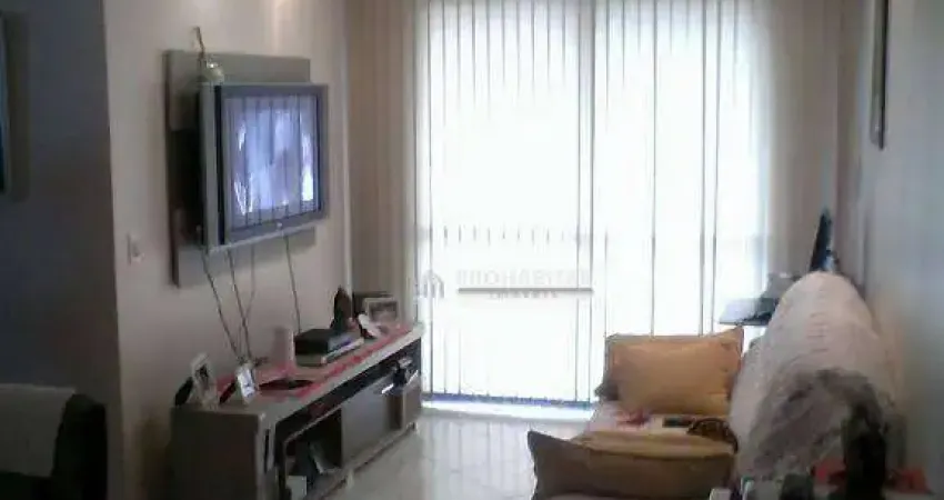 Vendo ótimo Apartamento na Vila Constança (Zona Sul) com lazer completo. Possui 3 dormitórios, sala de estar, cozinha, área de serviço, wc, ármarios