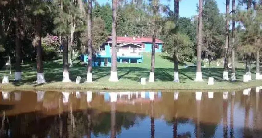 Chácara à venda em São Lourenço da Serra/SP