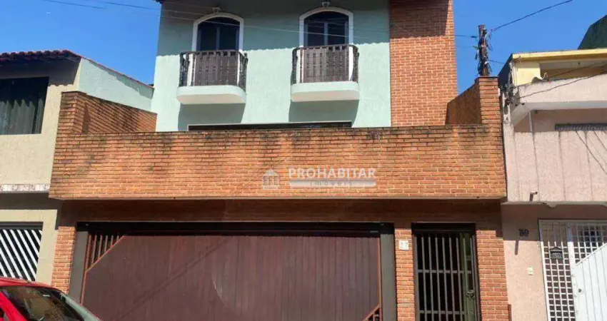 Sobrado com 3 dormitórios à venda no Parque Colonial