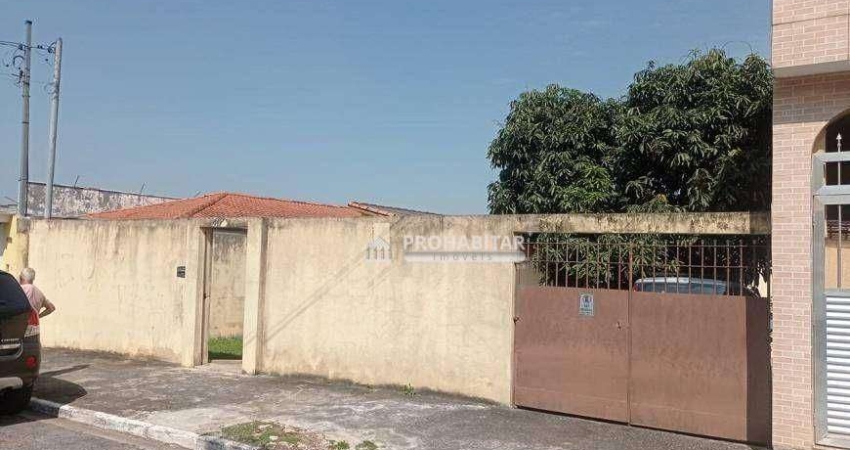 Casa com 3 dormitórios à venda na Terceira Divisão de Interlagos