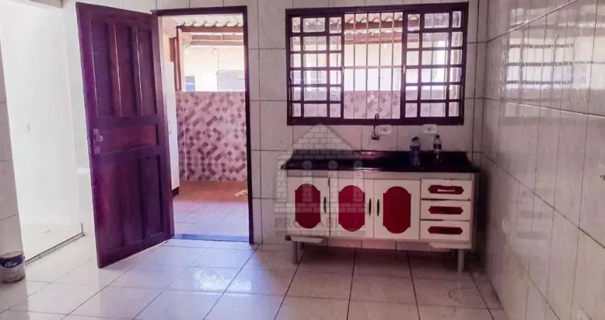 Casa com 1 dormitório para alugar no Parque São José