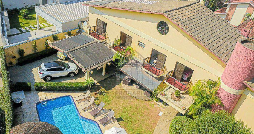Casa com 5 dormitórios à venda, 369 m² em Interlagos (Zona Sul)