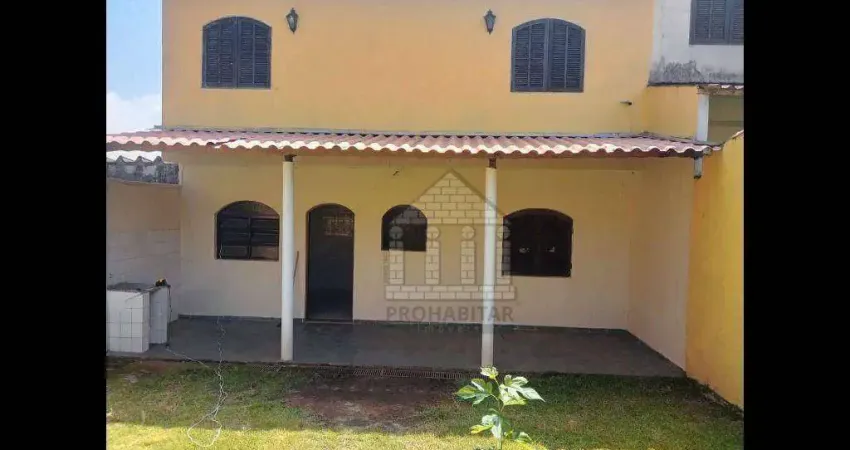 Casa com 2 dormitórios à venda no Jardim Colonial