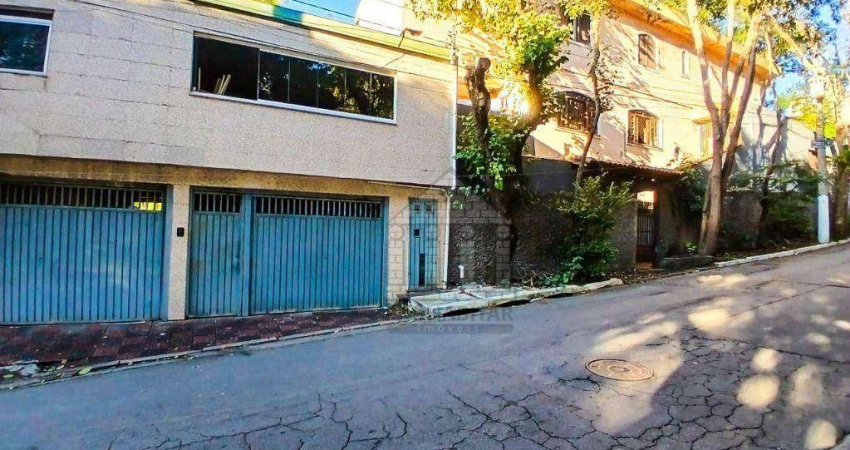 Sobrado com 3 quartos para alugar no Jardim Colonial