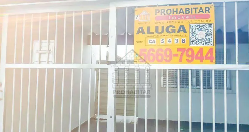 Casa com 2 quartos para alugar na Rua Lancaster, --, Jardim Três Marias, São Paulo