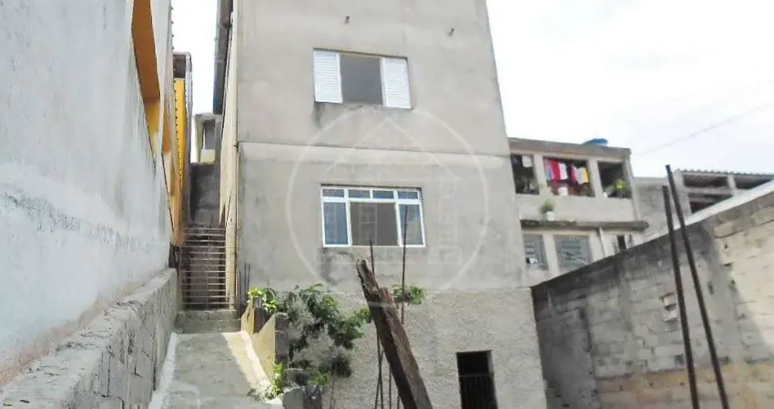 Sobrado à venda, 160 m² por R$ 340.000,00 - Jardim Maria Fernandes - São Paulo/SP