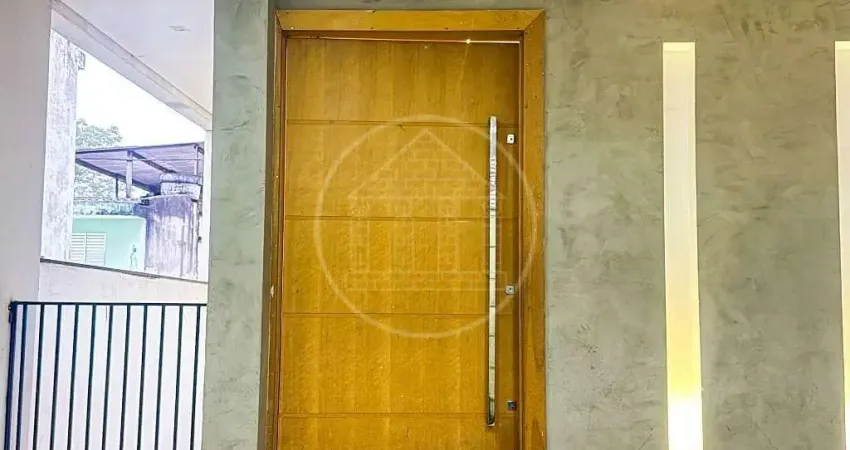 Excepcional Sobrado Triplex com 4 suítes para Venda ou Locação no Jardim Iporã