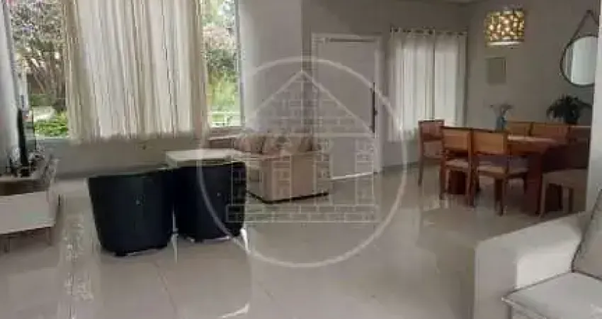 Casa com 3 quartos à venda no Lagoa Grande, Embu-Guaçu