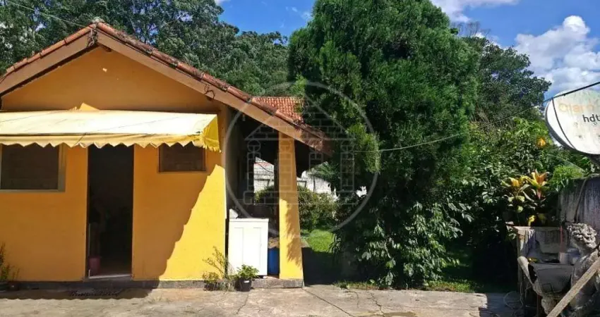 Casa com 3 dormitórios à venda e para alugar, 300 m² por R$ 1.800.000 - Rio Bonito - São Paulo/SP
