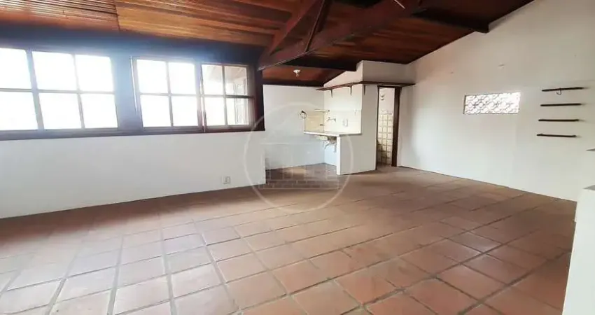 Sobrado com 4 dormitórios para venda ou aluguel em Santo Amaro