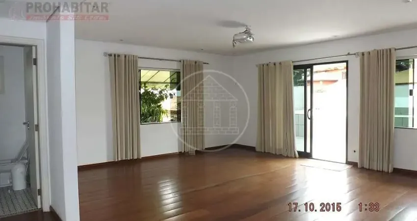 Casa com 4 quartos à venda em Interlagos, São Paulo