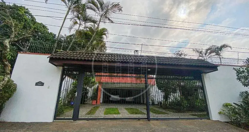 Casa com 4 quartos à venda em Interlagos, São Paulo