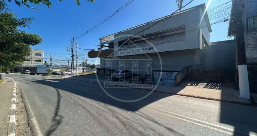 Barracão / Galpão / Depósito à venda no Embu Mirim, Itapecerica da Serra