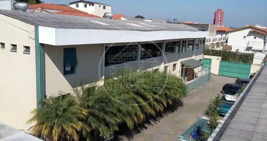 Prédio para alugar na Vila São Pedro, São Paulo