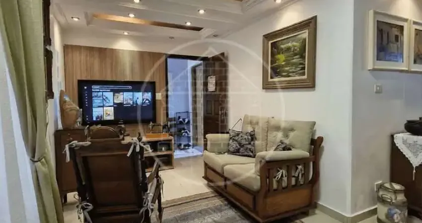 Casa com 4 quartos à venda no Jardim Guanhembu, São Paulo