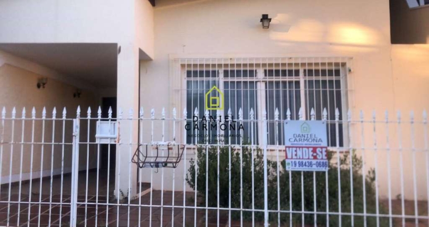 Casa Térrea 02 Dormiórios c/Edícula - Prox. Av. Kennedy - Indaiatuba/SP