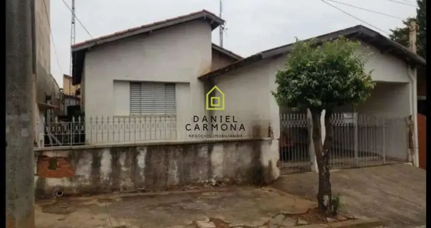 Casa Antiga Permite Com/Res.- A 100 Mts Av. Kennedy - Vila Areal - Indaiatuba/SP