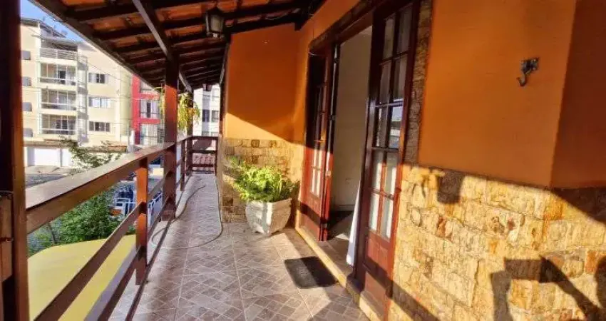 Casa/loja e casa fundos em Nova Era - Juiz de Fora - MG
