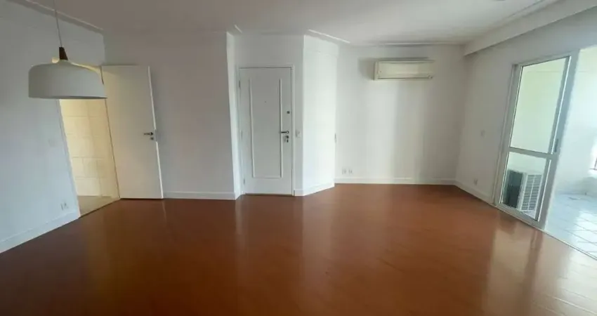 Apartamento com 3 quartos para alugar na Avenida Jandira, 79, Moema, São Paulo