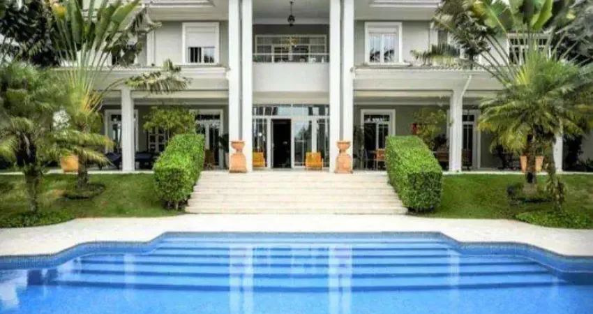 Casa em condomínio fechado com 5 quartos à venda na Estrada Municipal do Embu, 150, Cemucam, Cotia