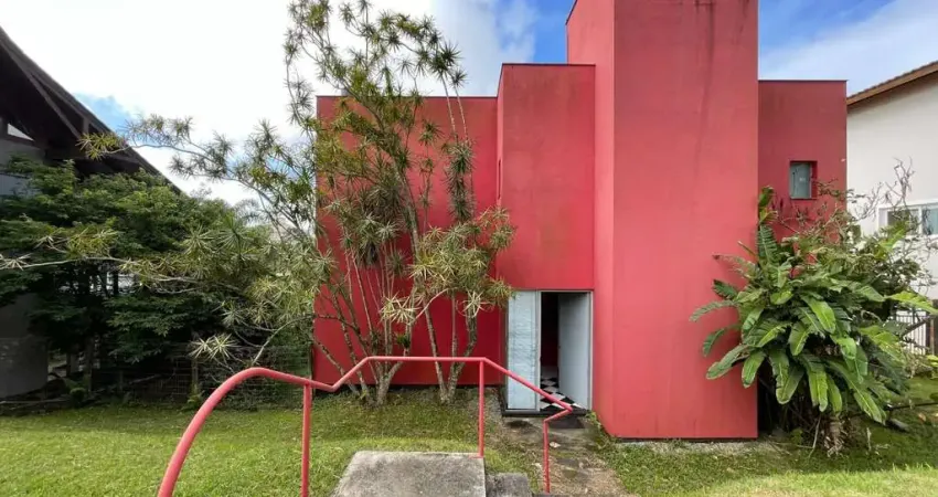 Casa em condomínio fechado com 3 quartos à venda na Estrada Haroldo Soares Glavan, 3450, Cacupé, Florianópolis